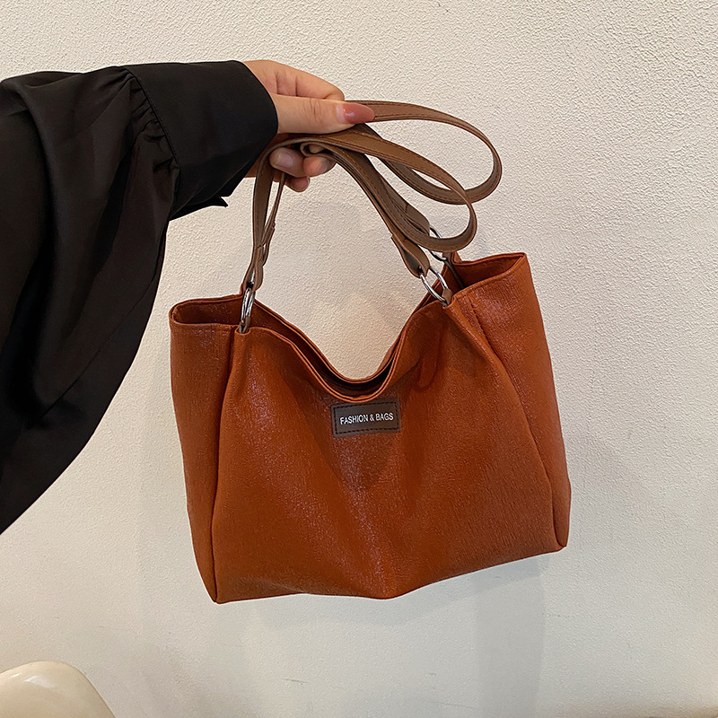 2025 New Large Capacity Vintage Underarm Bag Women Fashion Simple Commuter Single Shoulder Tote Bag - Image 2