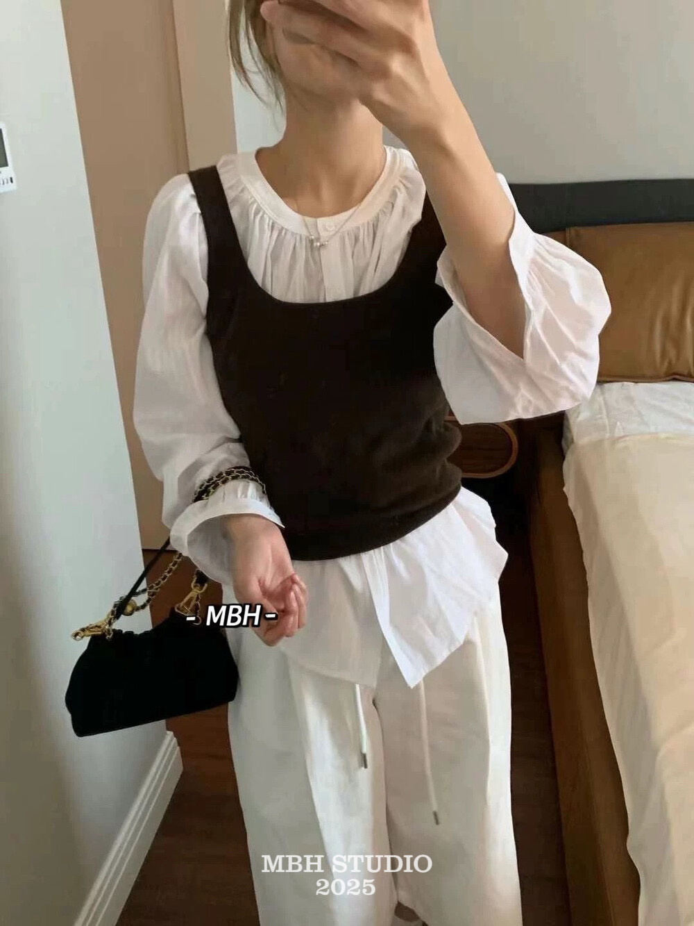 MBH Frosted Leather Vintage Ruched Cloud Bag with Gold Ball Chain and Two Straps - Image 3